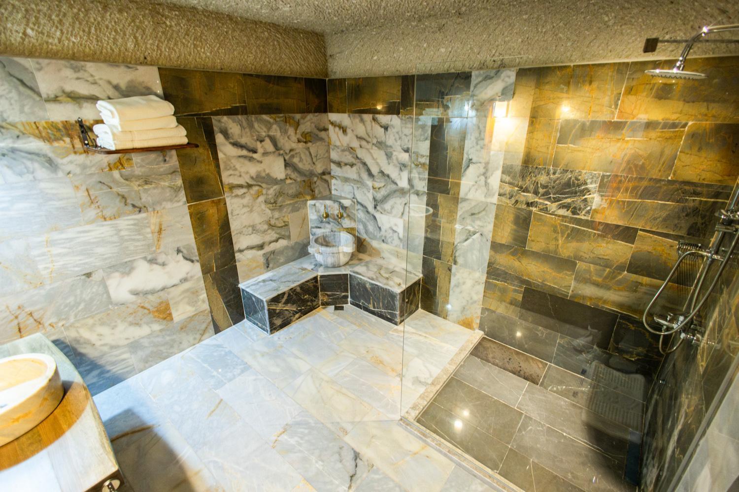 内夫谢希尔 Majestic Cave House酒店 外观 照片